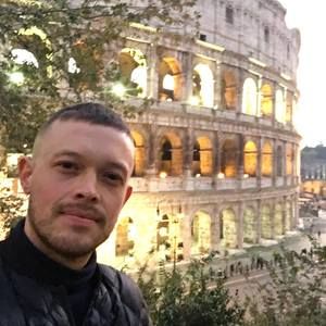 Meet your Posher, Brad